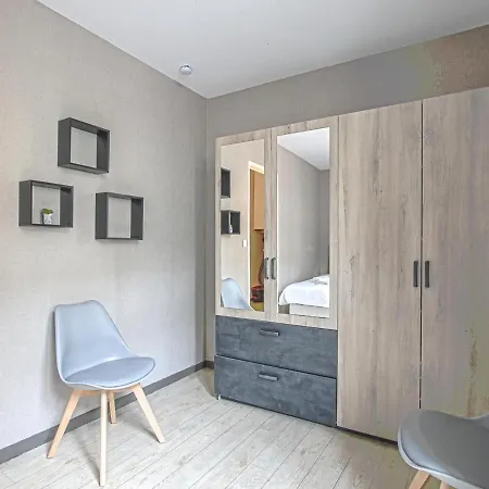Modern In Near Tapestry Museum Apartment Bayeux
